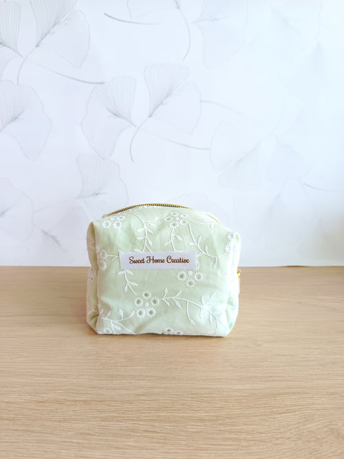 Esprit Broderie Vert pastel