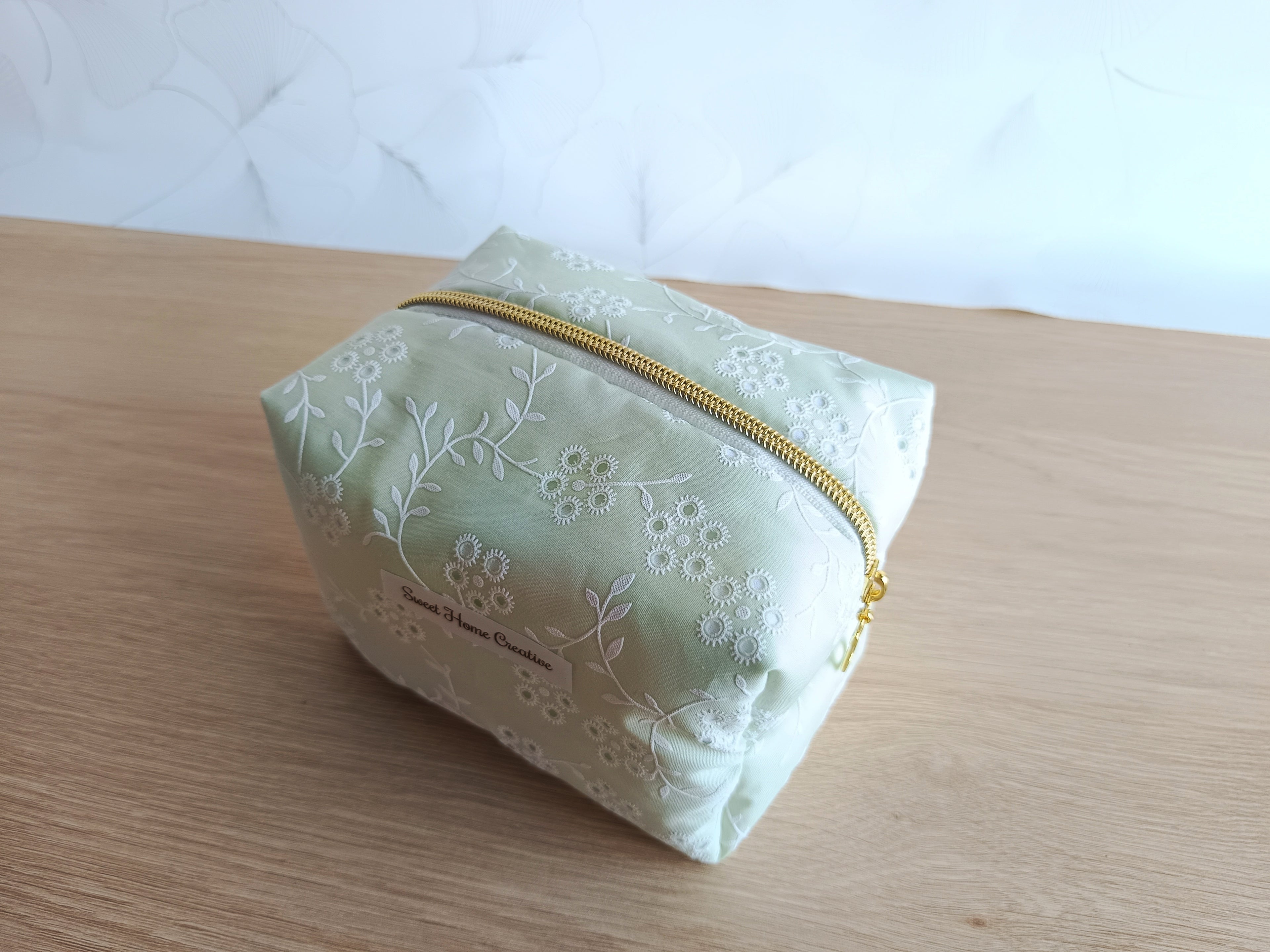 Esprit Broderie Vert pastel - Moyenne