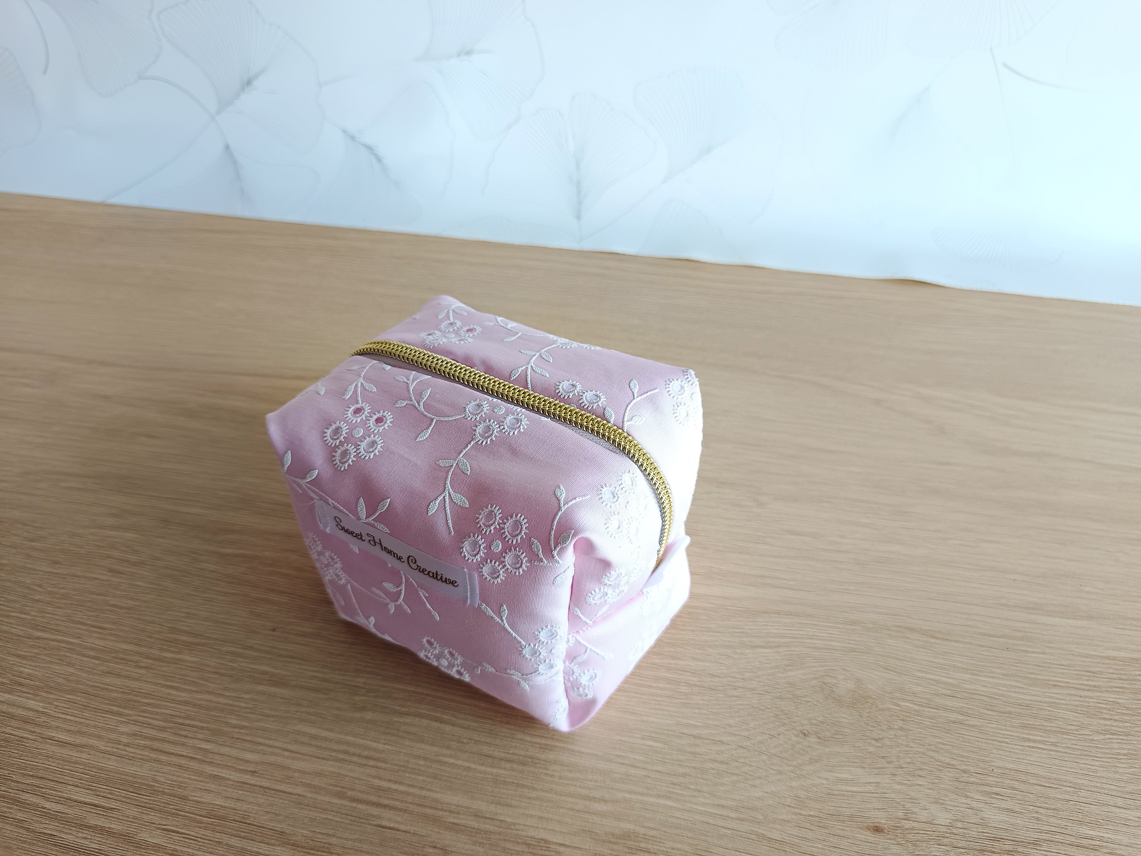 Esprit Broderie Rose pastel - Petite